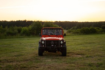 2B-007-Vintage-Mercedes-GWagon-MagmaBeamOrange-070837
