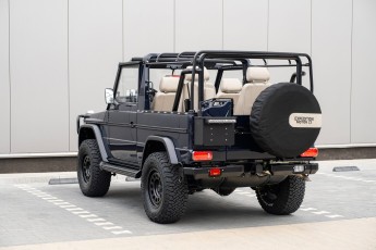 2B-010-Custom-Mercedes-GWagon-MidnightBlue-068999