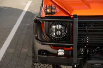2B-026-Vintage-Mercedes-GWagon-MagmaBeamOrange-070837