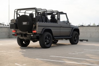 2B-005-Convertible-Mercedes-250GD-MonzaGray-092677
