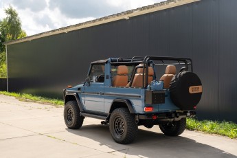 2B-014-Custom-Mercedes-GWagon-ChinaBlue-067167
