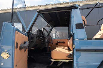 2B-020-Custom-Mercedes-GWagon-ChinaBlue-067167