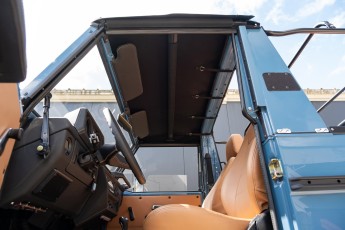 2B-021-Custom-Mercedes-GWagon-ChinaBlue-067167