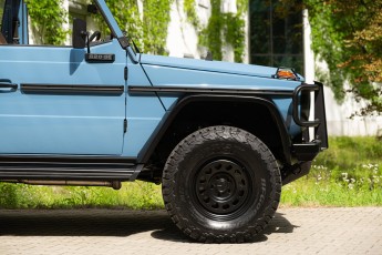2B-022-Custom-Mercedes-GWagon-ChinaBlue-067167