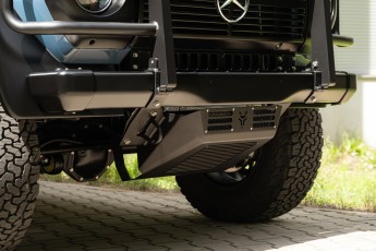 2B-027-Custom-Mercedes-GWagon-ChinaBlue-067167