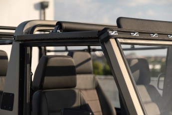 2B-035-Convertible-Mercedes-250GD-MonzaGray-092677