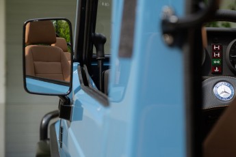 2B-041-Custom-Mercedes-GWagon-ChinaBlue-067167