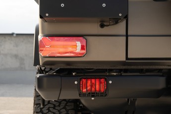 2B-043-Convertible-Mercedes-250GD-MonzaGray-092677
