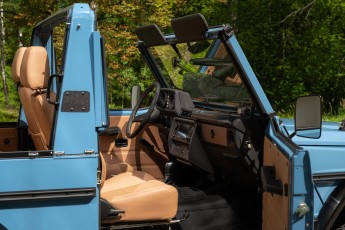 2B-061-Custom-Mercedes-GWagon-ChinaBlue-067167