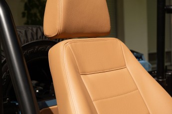 2B-067-Custom-Mercedes-GWagon-ChinaBlue-067167