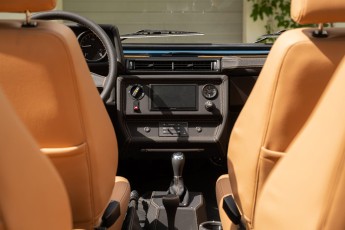 2B-083-Custom-Mercedes-GWagon-ChinaBlue-067167