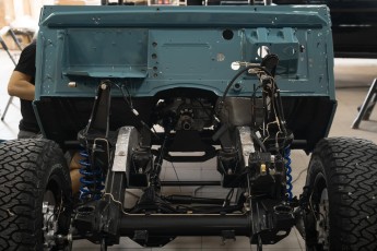 3-035-Custom-Mercedes-GWagon-ChinaBlue-067167