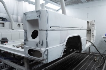 3-051-Custom-Mercedes-GWagon-ChinaBlue-067167