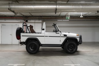 2A-002-Custom-Mercedes-GWagon-PolarWhite-070800