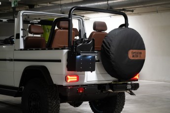 2A-005-Custom-Mercedes-GWagon-PolarWhite-070800