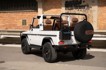 2B-011-Custom-Mercedes-GWagon-PolarWhite-070800