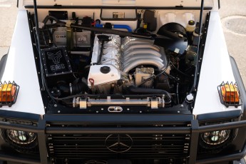 2B-109-Custom-Mercedes-GWagon-PolarWhite-070800